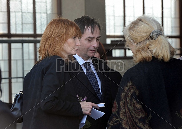 Chytilova pohreb Polivka Chantal Poulain Sverak Donutil Kacer Machacek Hrebejk Chytilova pohreb Polivka Chantal Poulain Sverak Donutil Kacer Machacek Hrebejk