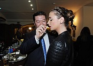 Simek krest Pazza Idea Csakova Krampol Travnicek syn pritelkyne Noid Decastelo Matiolly Dodi Okamura