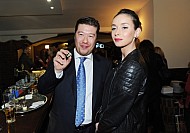 Simek krest Pazza Idea Csakova Krampol Travnicek syn pritelkyne Noid Decastelo Matiolly Dodi Okamura