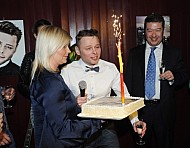 Simek krest Pazza Idea Csakova Krampol Travnicek syn pritelkyne Noid Decastelo Matiolly Dodi Okamura