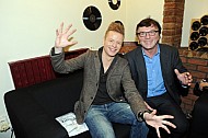 Simek krest Pazza Idea Csakova Krampol Travnicek syn pritelkyne Noid Decastelo Matiolly Dodi Okamura