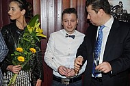 Simek krest Pazza Idea Csakova Krampol Travnicek syn pritelkyne Noid Decastelo Matiolly Dodi Okamura