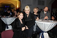 Unicef drazba Gomba Tamara Kotvalova Vorisek Janku Cernocka Cvancarova Hutnerova Nesvadbova Bibi Roc