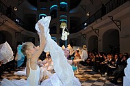 Unicef drazba Gomba Tamara Kotvalova Vorisek Janku Cernocka Cvancarova Hutnerova Nesvadbova Bibi Roc